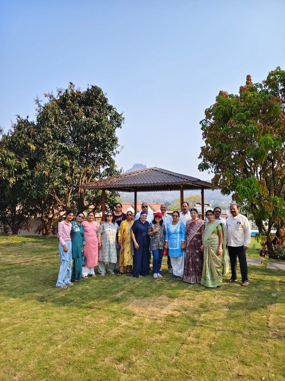 swarnam-resort-family-gathering-area-1