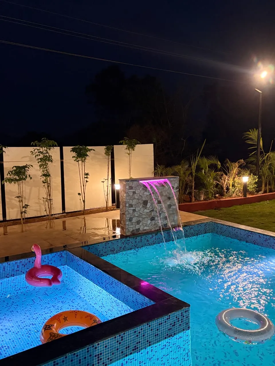 swarnam-resort-swimming-pool-pune